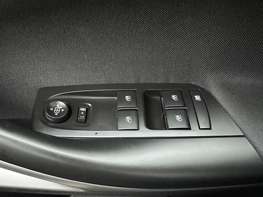 Used Vauxhall Astra for sale - 77120104: Photo 20