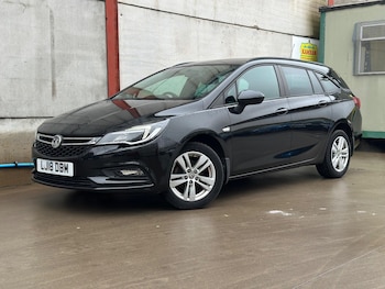 Used Vauxhall Astra 2018 for sale - 77120104: Photo