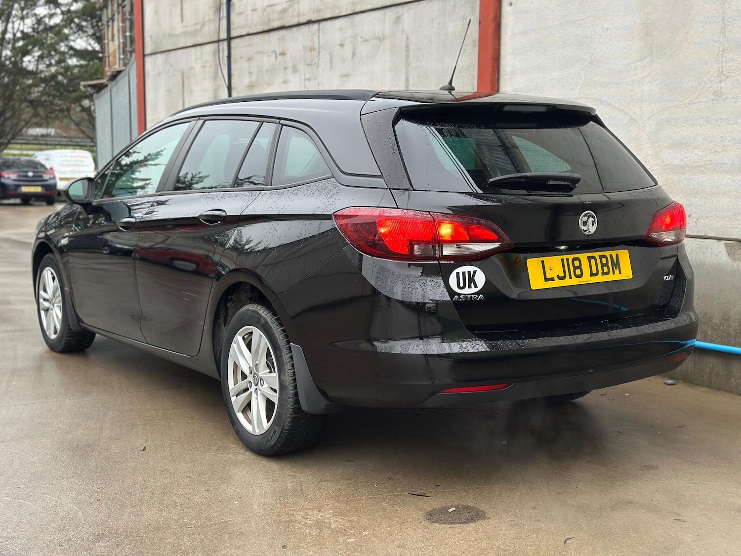 Used Vauxhall Astra for sale - 77120104: Photo 5