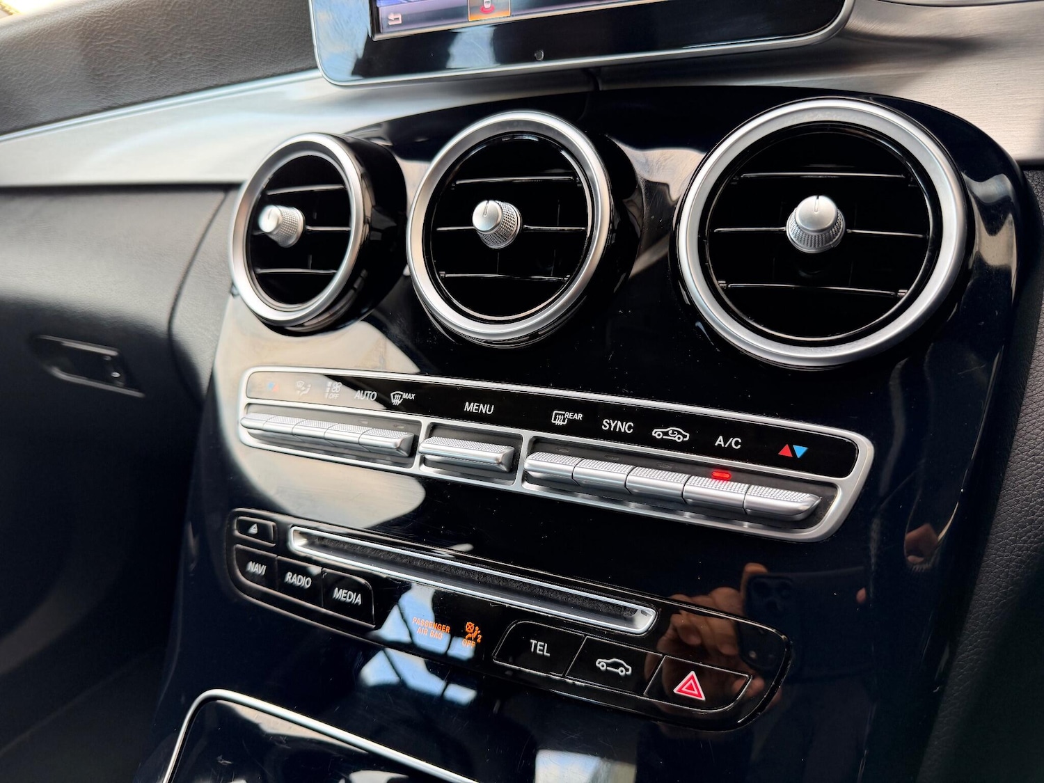 Used Mercedes-Benz C Class 2015 for sale - 76398899: Photo 24