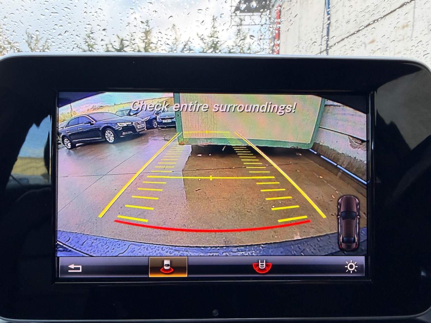 Used Mercedes-Benz C Class 2015 for sale - 76398899: Photo 25