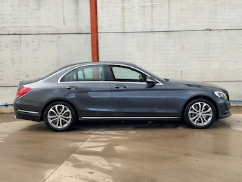 Used Mercedes-Benz C Class 2015 for sale - 76398899: Photo
