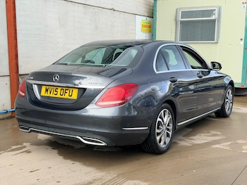 Used Mercedes-Benz C Class 2015 for sale - 76398899: Photo