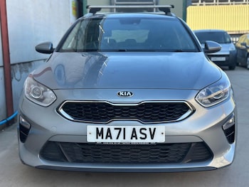 Used Kia Ceed 2021 for sale - 77958275: Photo