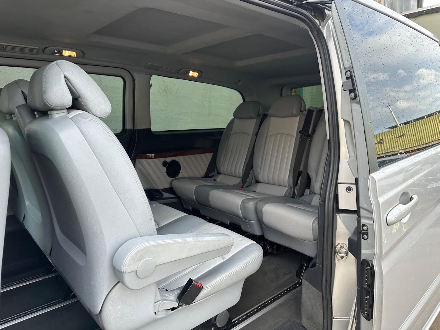 Used Mercedes-Benz Viano 2012 for sale - 76072743: Photo 16