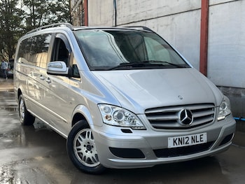 Mercedes-Benz - Viano
