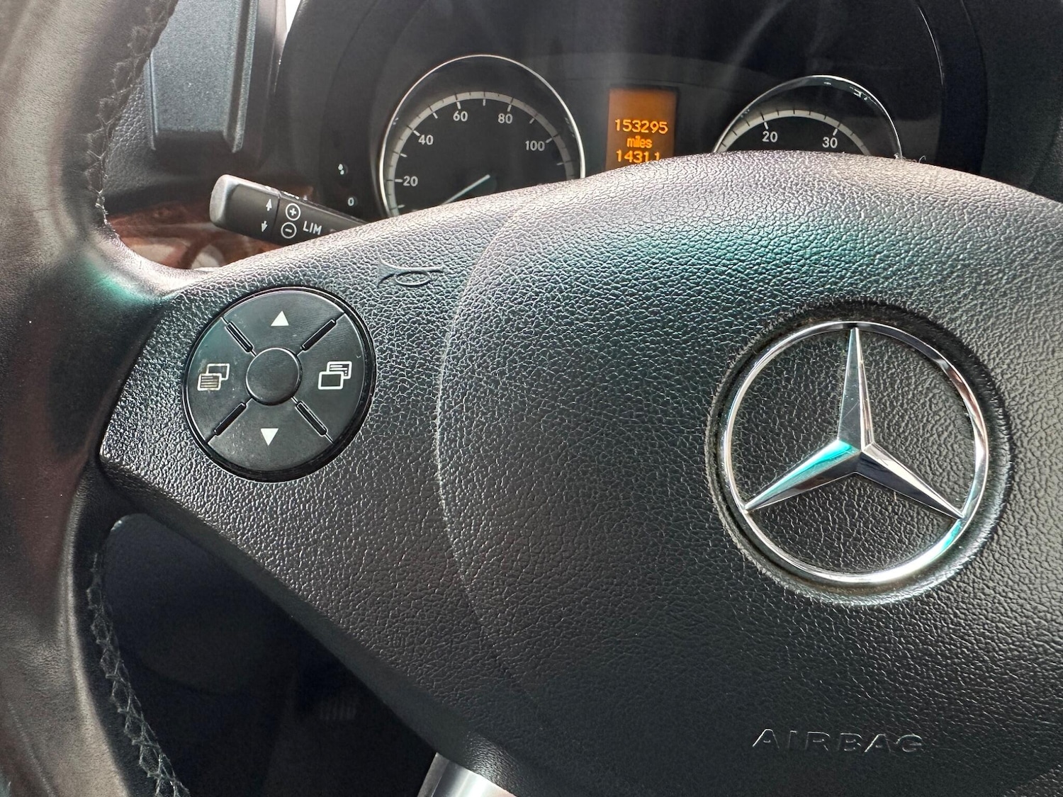 Used Mercedes-Benz Viano 2012 for sale - 76072743: Photo 27