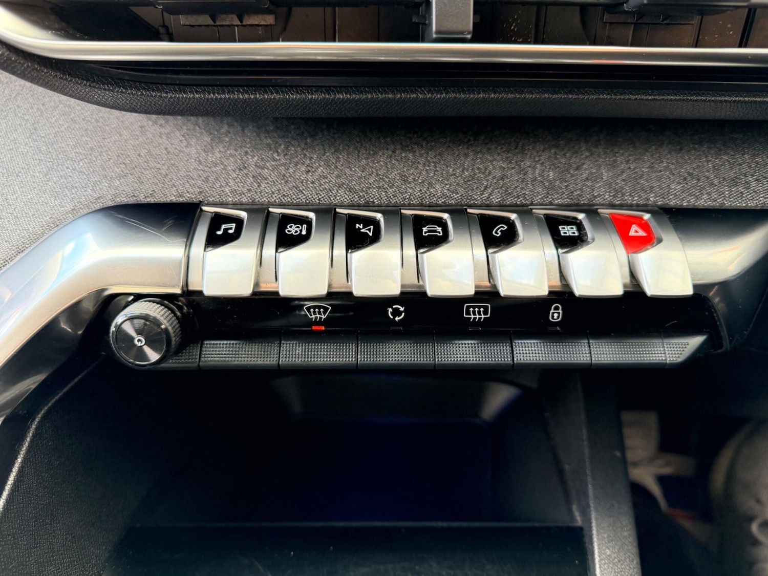 Used Peugeot 5008 for sale - 77278681: Photo 27