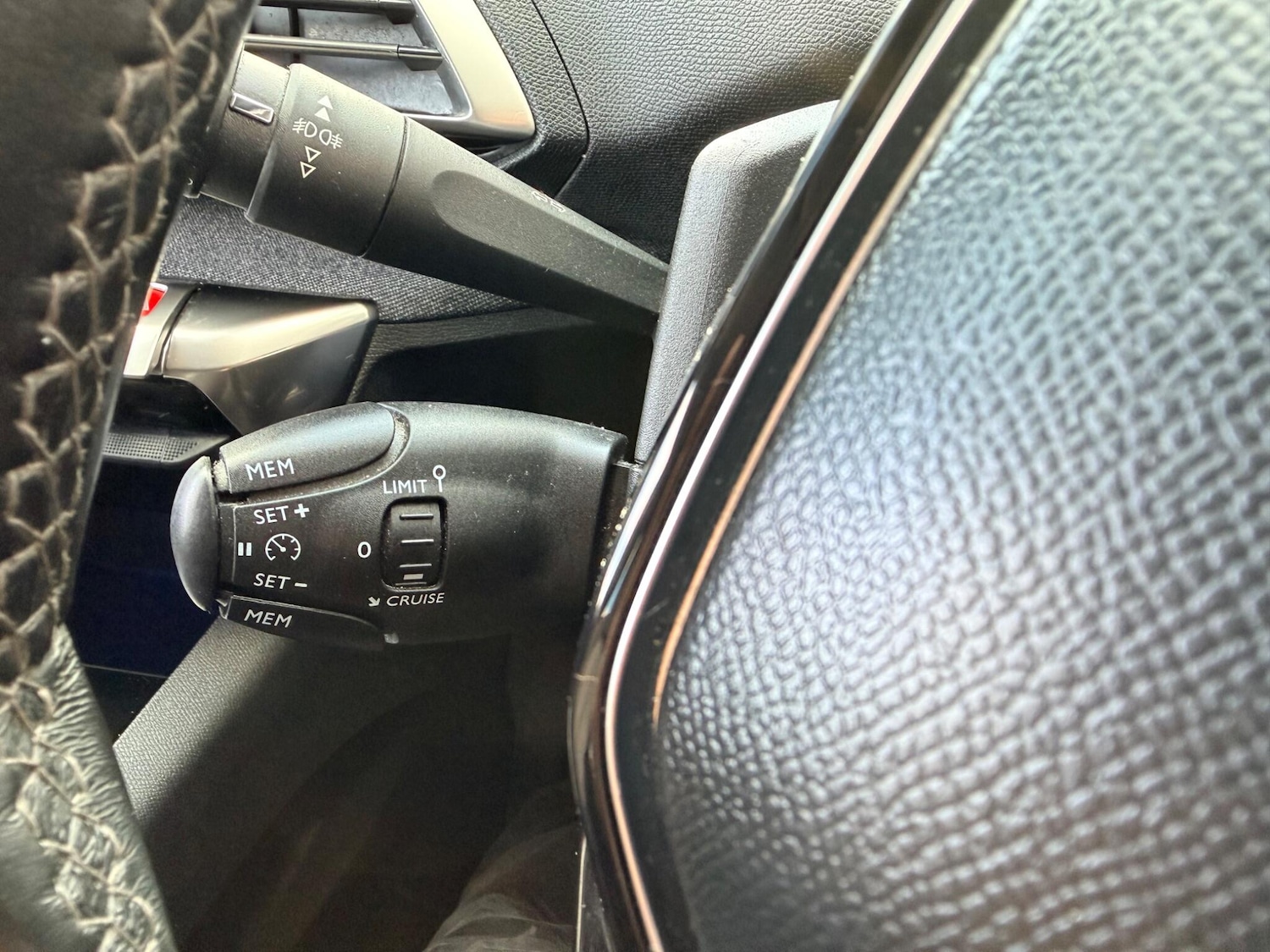 Used Peugeot 5008 for sale - 77278681: Photo 33