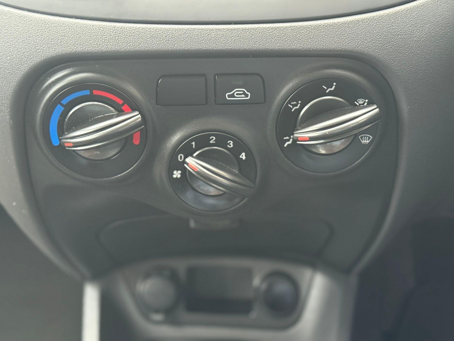 Used Kia Rio 2010 for sale - 75645840: Photo 16