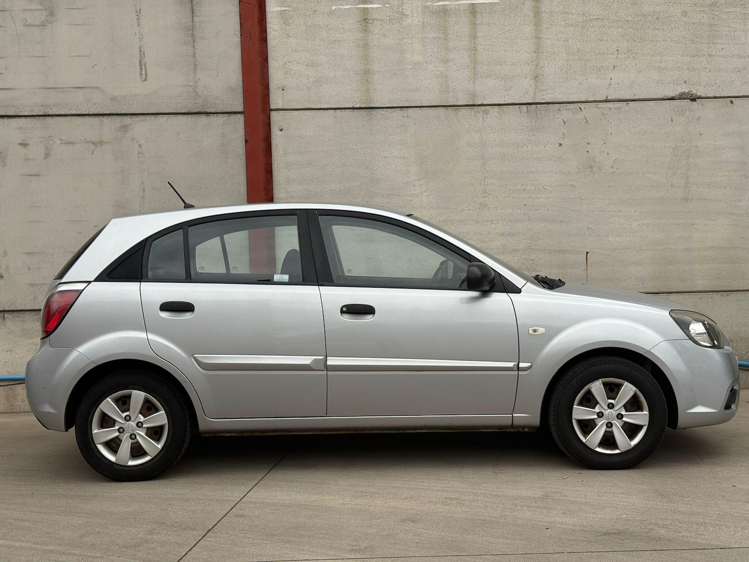 Used Kia Rio 2010 for sale - 75645840: Photo 8