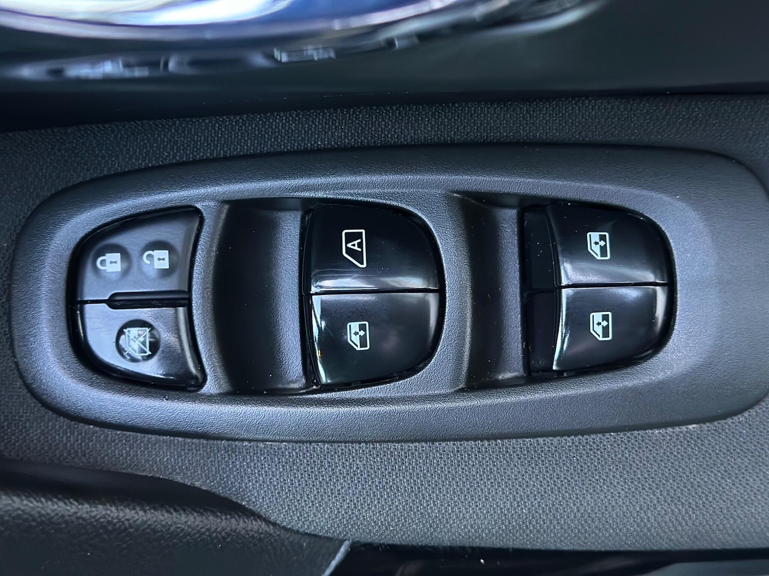 Used Renault Kadjar for sale - 77278659: Photo 23