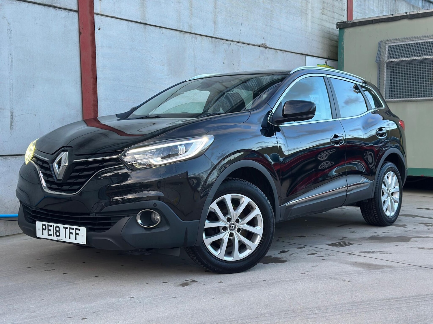 Used Renault Kadjar for sale - 77278659: Photo 3