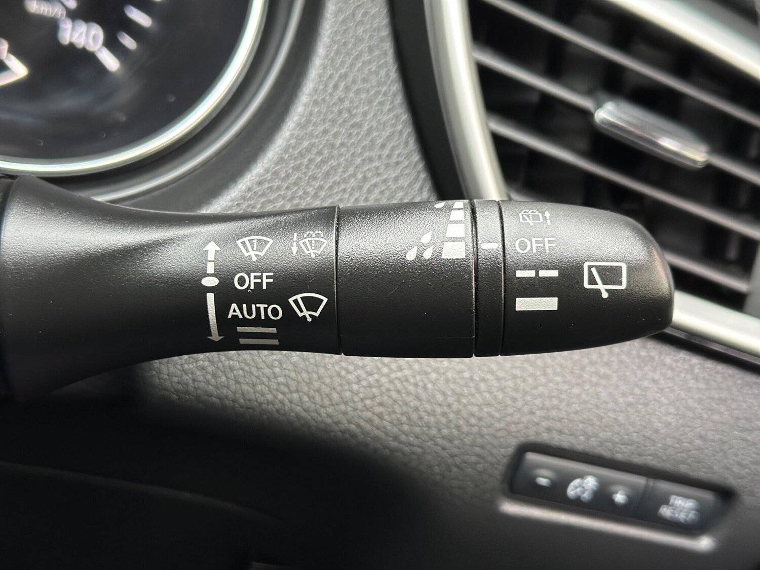 Used Nissan X-Trail for sale - 77683521: Photo 19