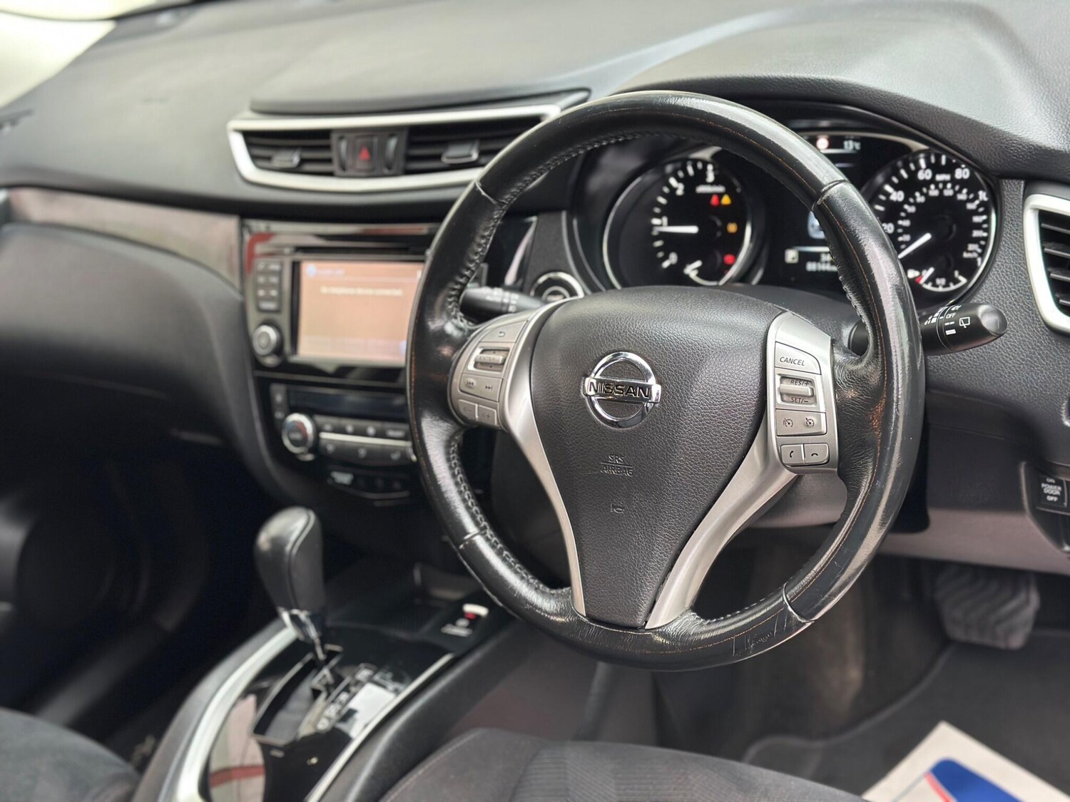 Used Nissan X-Trail for sale - 77683521: Photo 30