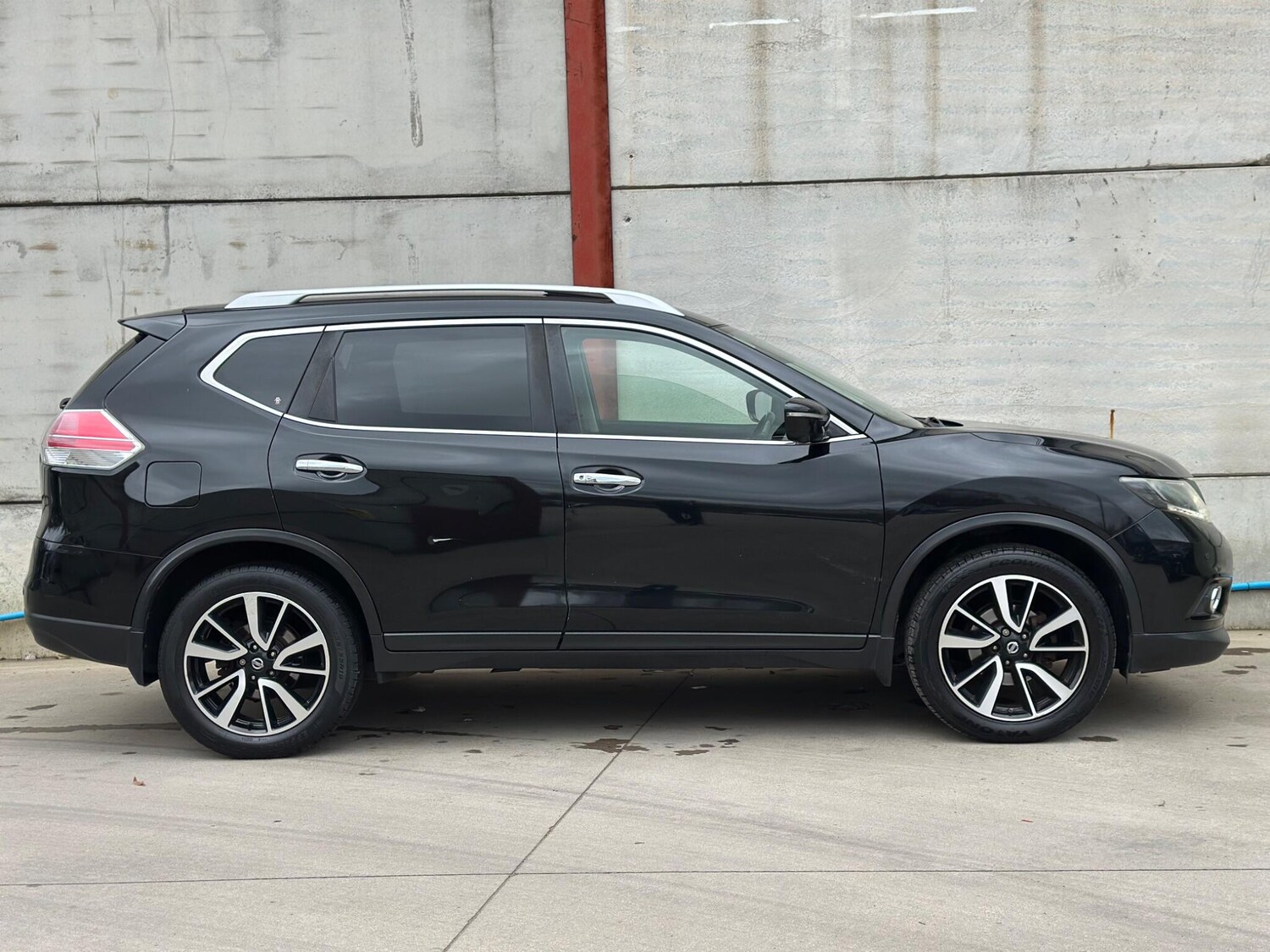 Used Nissan X-Trail for sale - 77683521: Photo 9