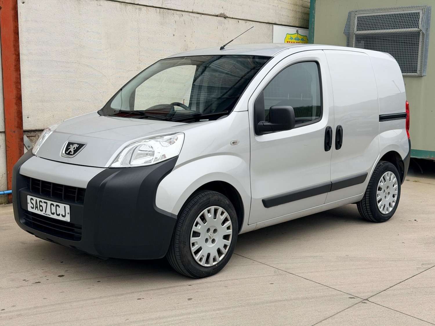 Used Peugeot Bipper 2017 for sale - 77799312: Photo 11