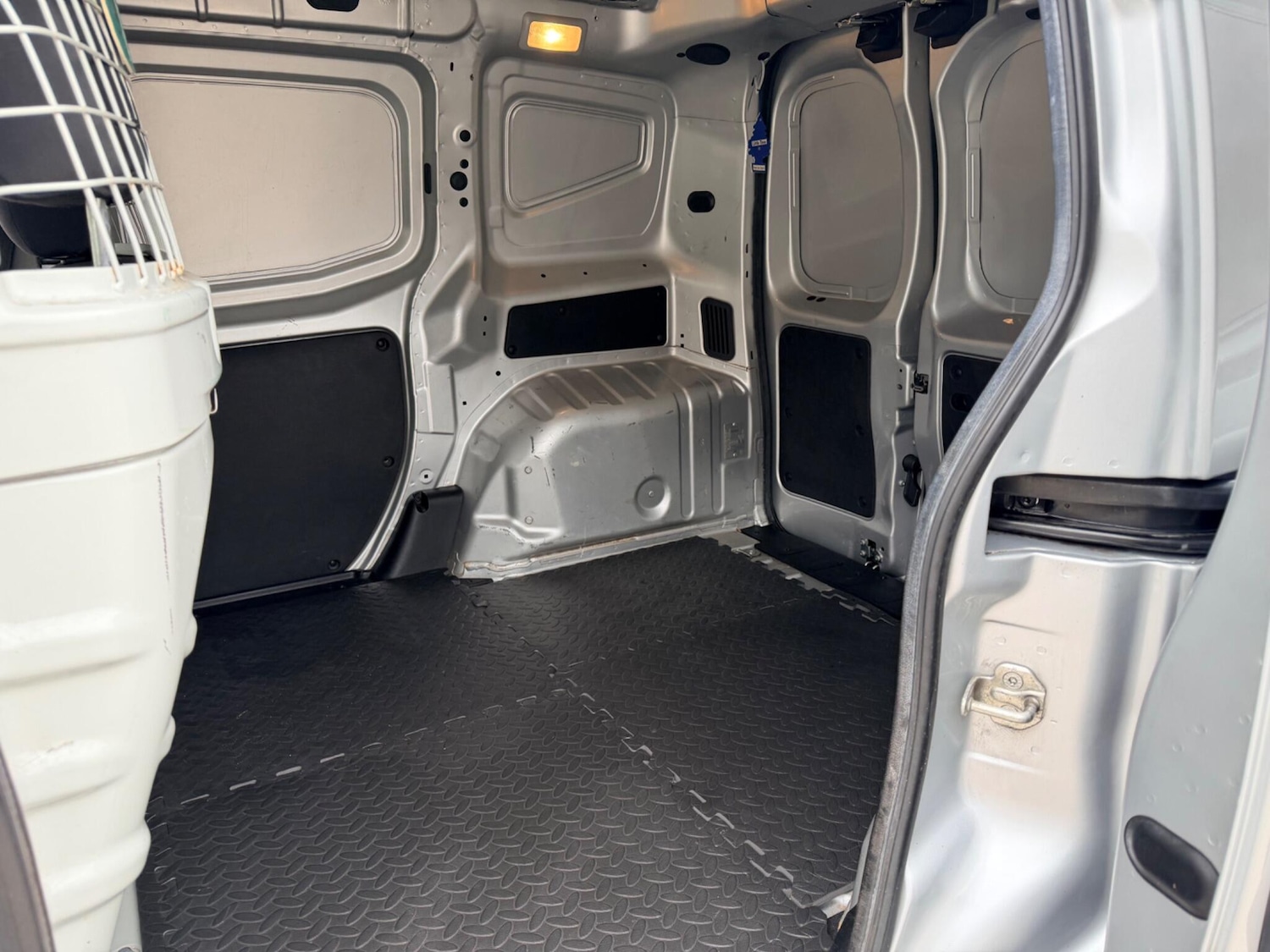 Used Peugeot Bipper 2017 for sale - 77799312: Photo 17