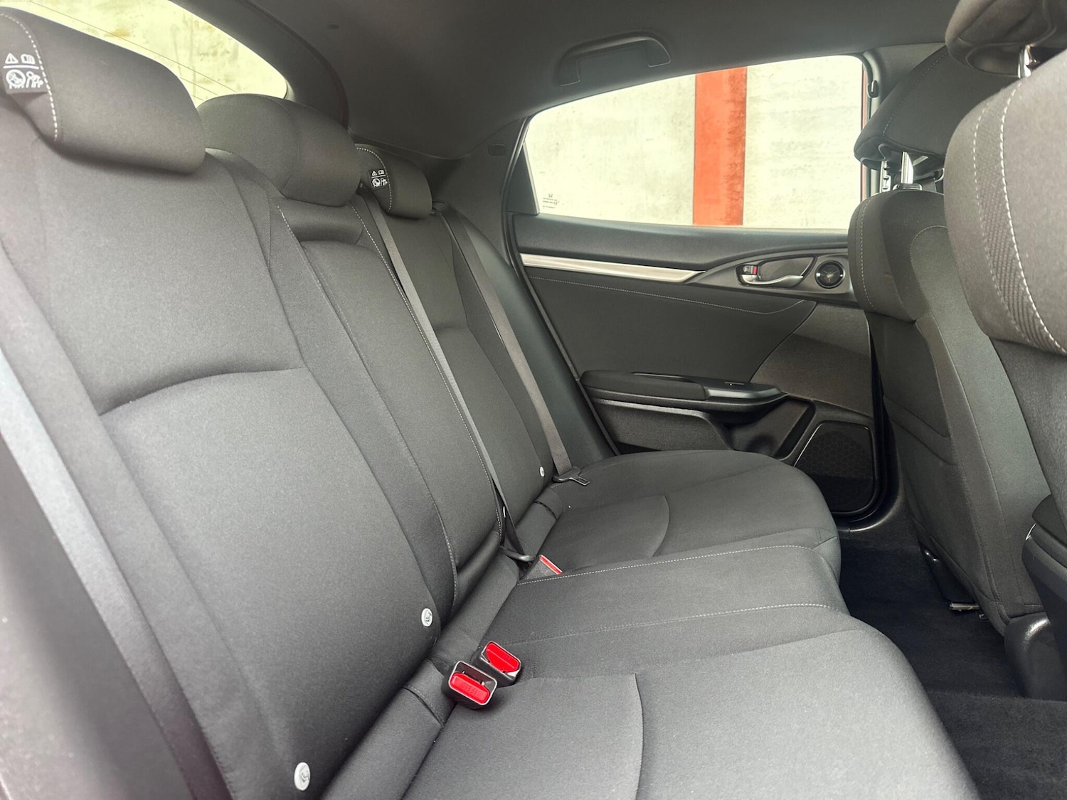 Used Honda Civic 2017 for sale - 78100539: Photo 12