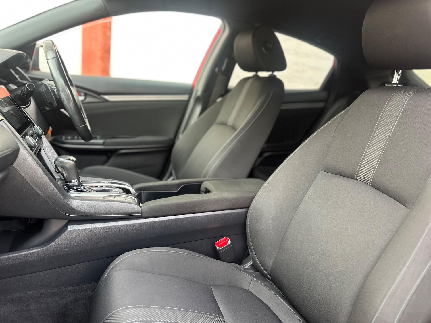 Used Honda Civic 2017 for sale - 78100539: Photo 19