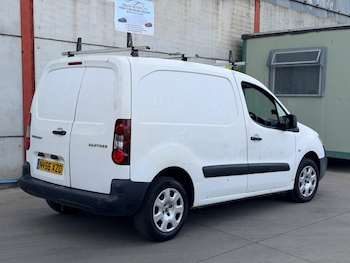 Used Peugeot Partner 2017 for sale - 78547991: Photo