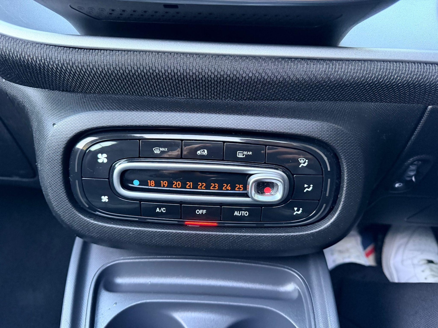 Used smart forfour 2015 for sale - 76759679: Photo 28