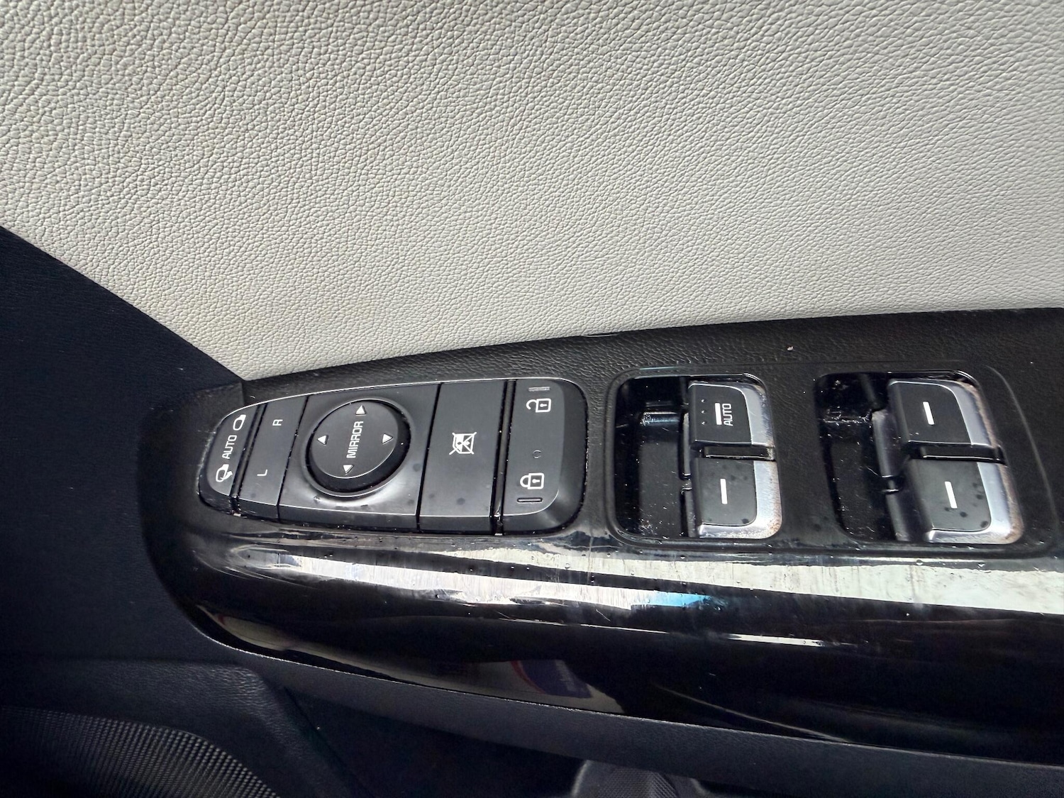 Used Kia Sportage 2017 for sale - 76765735: Photo 26