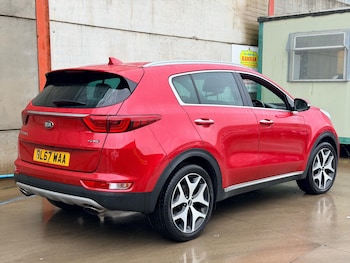 Used Kia Sportage 2017 for sale - 76765735: Photo