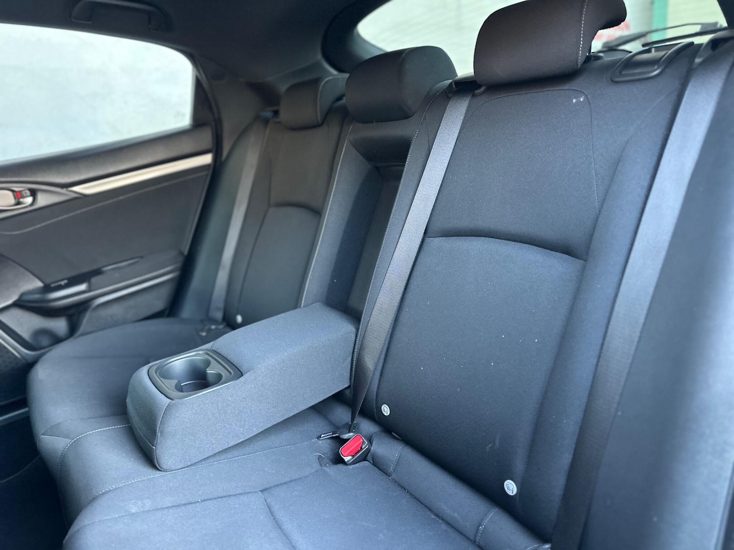 Used Honda Civic 2017 for sale - 77956932: Photo 16