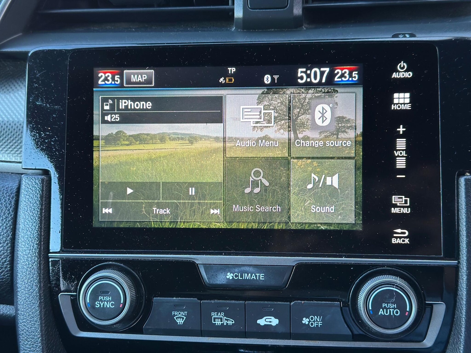 Used Honda Civic 2017 for sale - 77956932: Photo 25