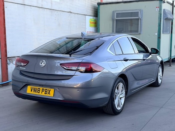 Used Vauxhall Insignia 2018 for sale - 79034290: Photo