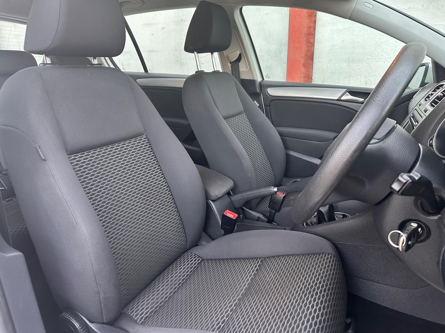 Used Volkswagen Golf 2011 for sale - 74127825: Photo 11