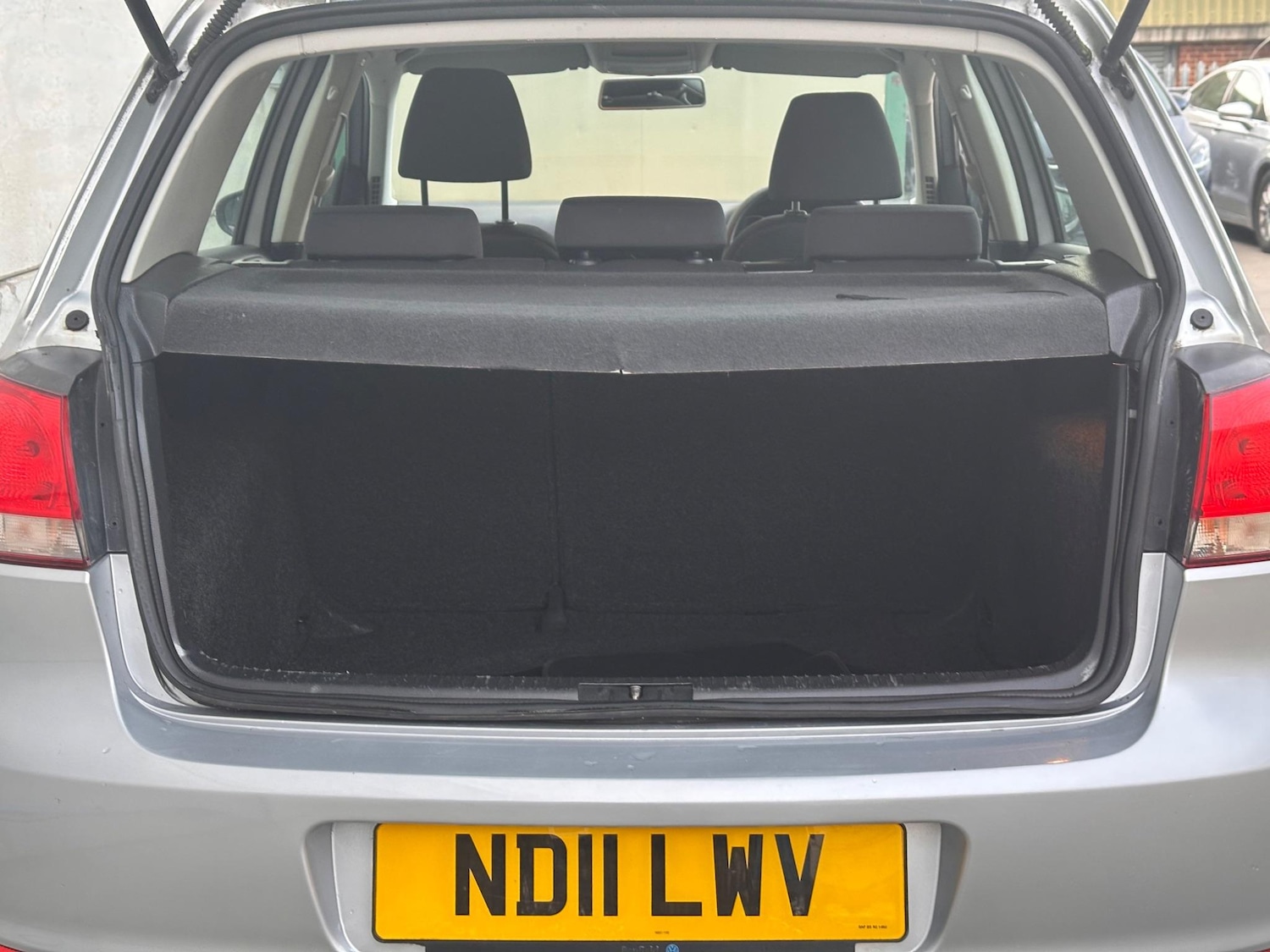 Used Volkswagen Golf 2011 for sale - 74127825: Photo 19