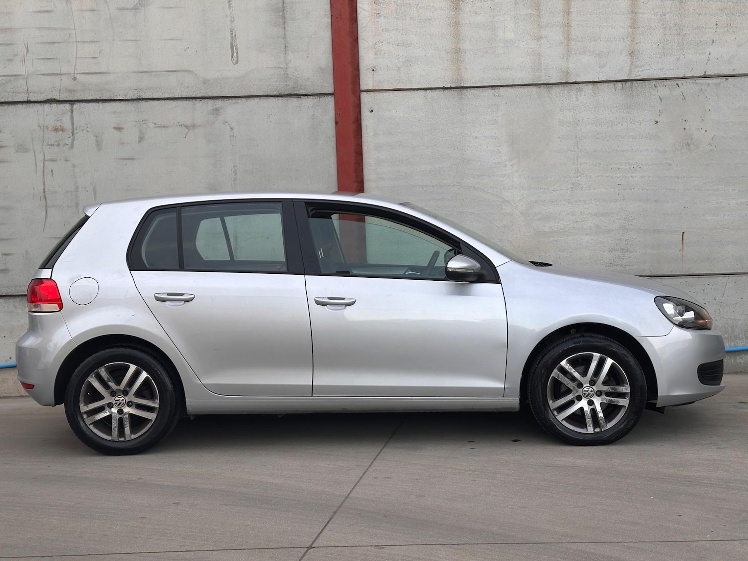 Used Volkswagen Golf 2011 for sale - 74127825: Photo 9