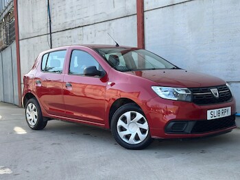 Used Dacia Sandero 2018 for sale - 77670689: Photo