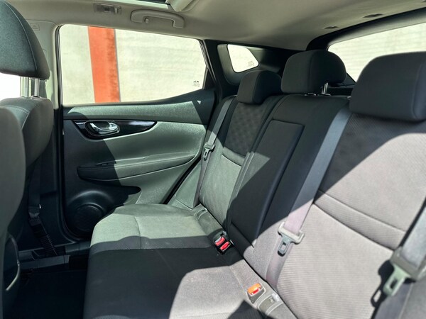 Used Nissan Qashqai 2014 for sale - 74739025: Photo 14