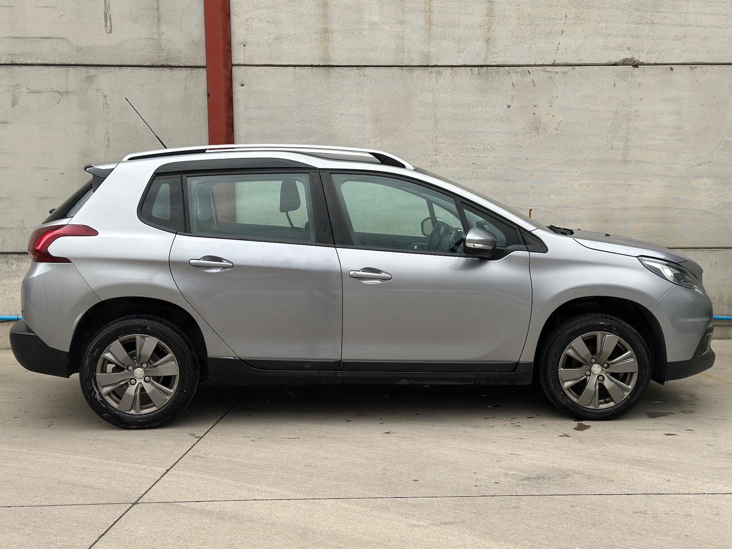 Used Peugeot 2008 2017 for sale - 77320941: Photo 9