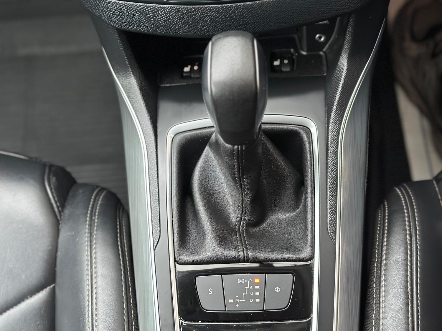 Used Peugeot 308 2017 for sale - 77798976: Photo 11