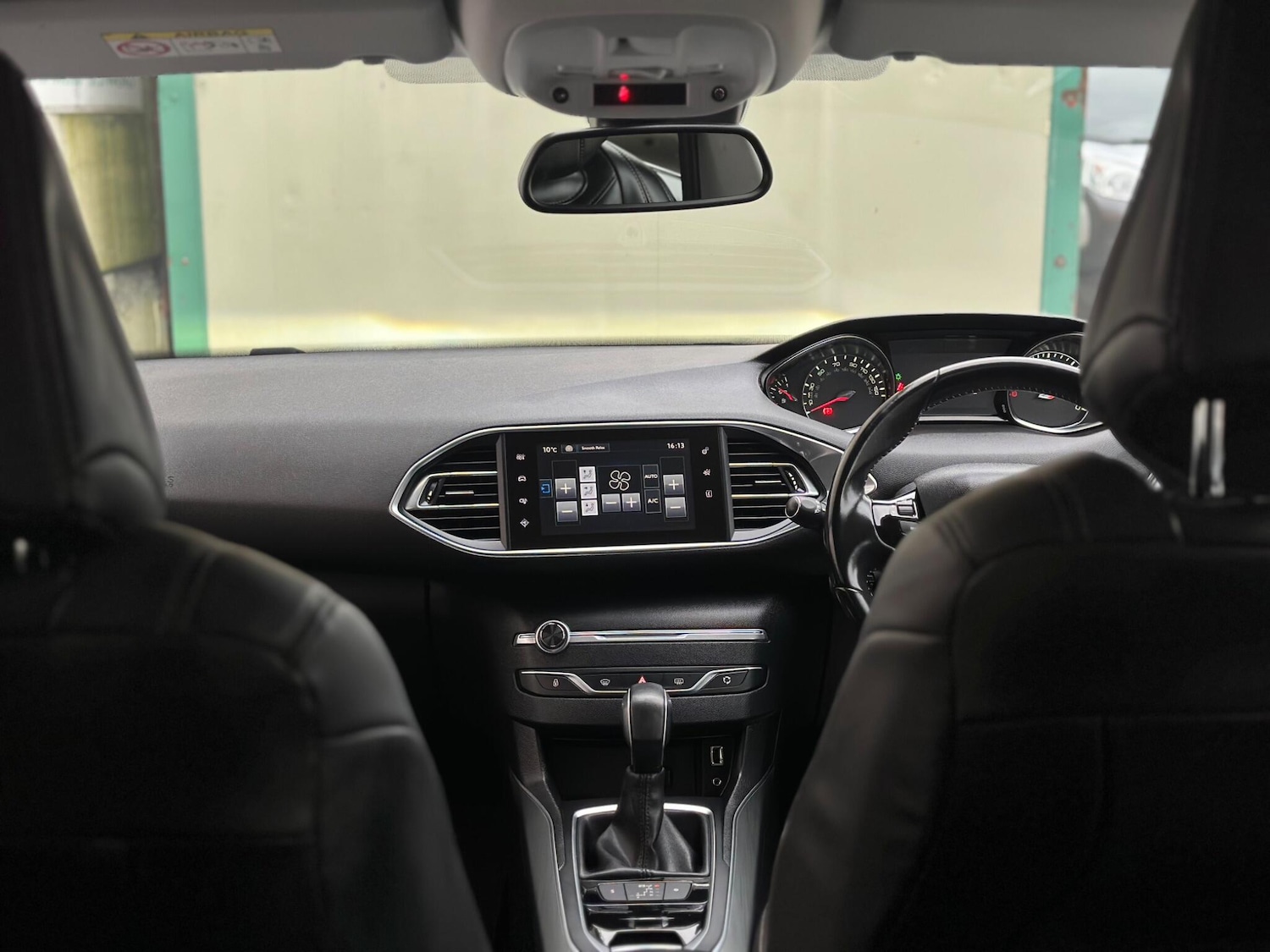 Used Peugeot 308 2017 for sale - 77798976: Photo 12