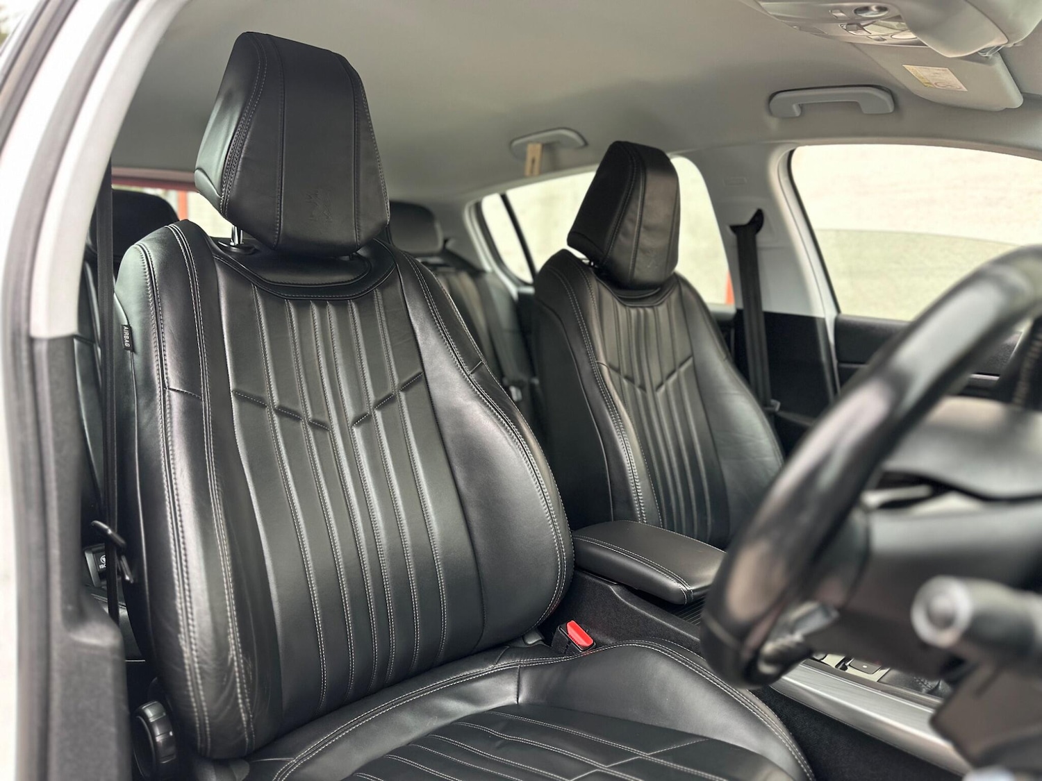 Used Peugeot 308 2017 for sale - 77798976: Photo 13