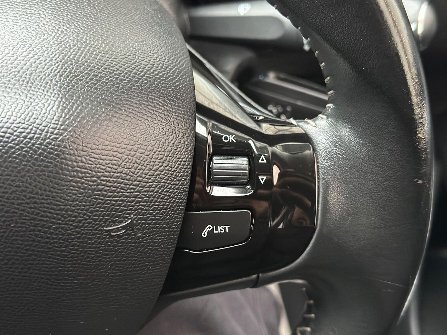 Used Peugeot 308 2017 for sale - 77798976: Photo 21