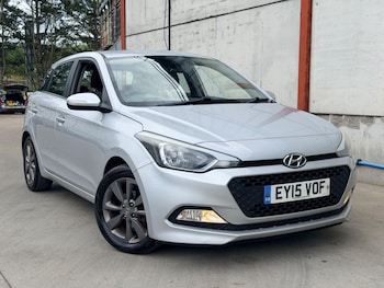 Used Hyundai i20 2015 for sale - 78934497: Photo