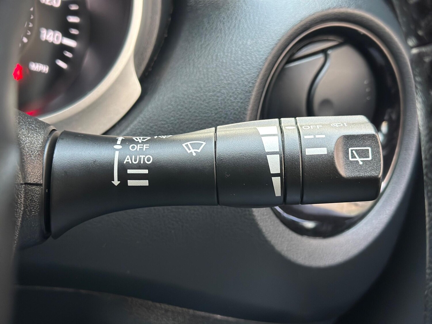 Used Nissan Juke 2018 for sale - 77359109: Photo 17