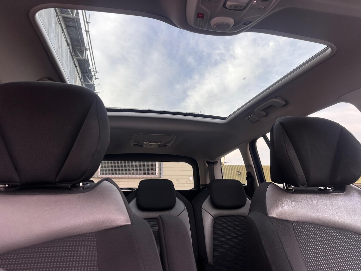 Used Citroen Grand C4 Picasso 2018 for sale - 78204950: Photo 13