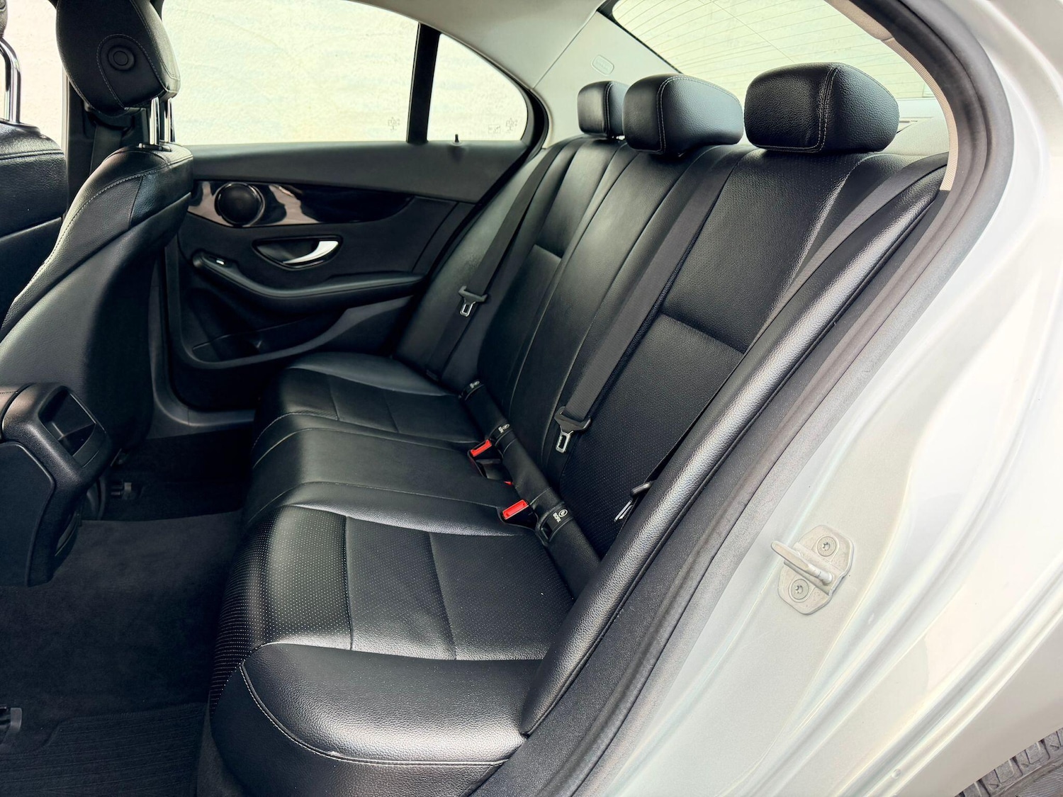 Used Mercedes-Benz C Class 2015 for sale - 76866546: Photo 21