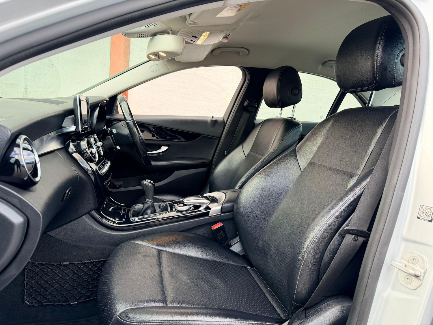 Used Mercedes-Benz C Class 2015 for sale - 76866546: Photo 29