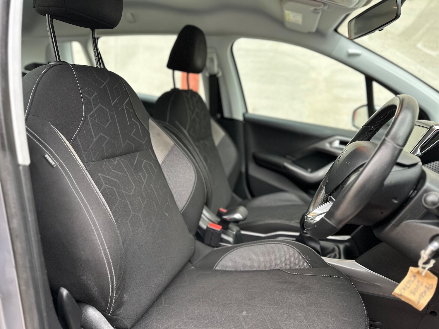 Used Peugeot 2008 2017 for sale - 76997584: Photo 13