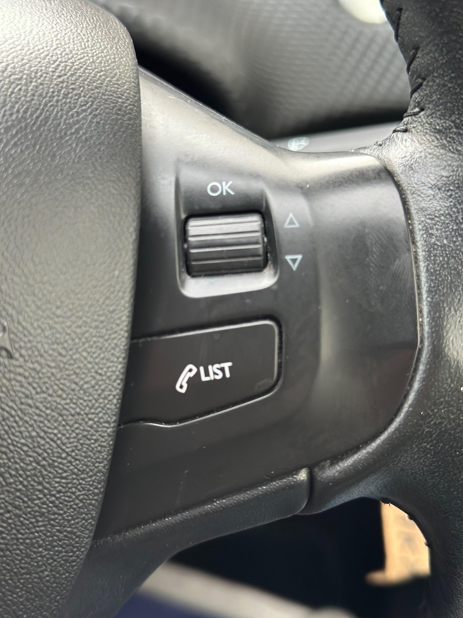 Used Peugeot 2008 2017 for sale - 76997584: Photo 16