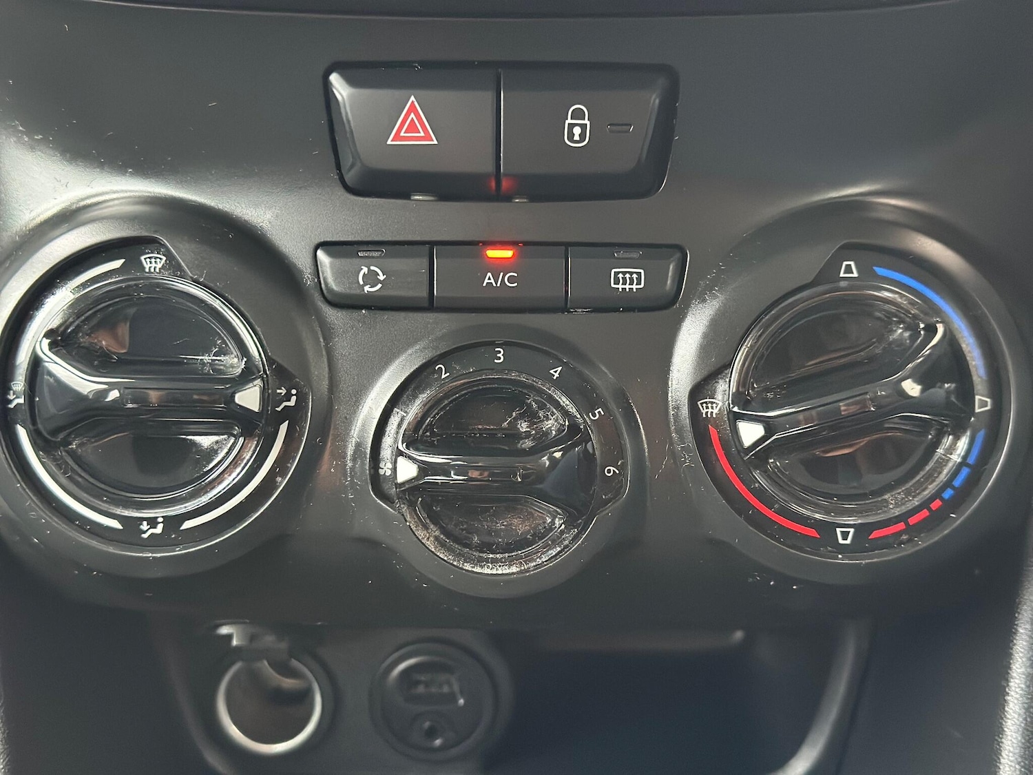 Used Peugeot 2008 2017 for sale - 76997584: Photo 18