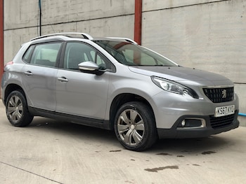 Used Peugeot 2008 2017 for sale - 76997584: Photo